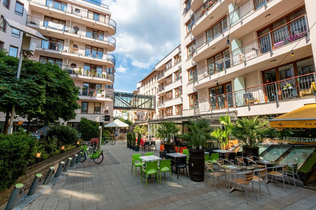 Spacious & Stylish Apartment In Downtown 부다페스트 외부 사진